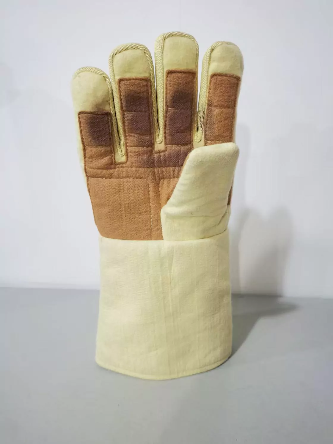 GP51-PBO heat resistant gloves After Heat Resistance Testing