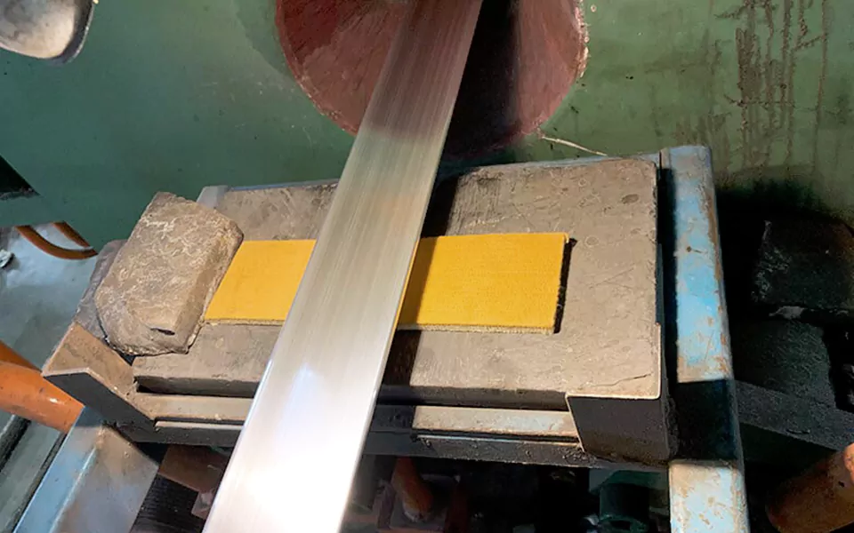 Resin-treated PBO felt pads enhance durability and extend service life